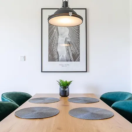 Apartview - Ogrod, Taras, Winda, Widok Na Jeziorak, Netflix I Max, Parking Apartmán *